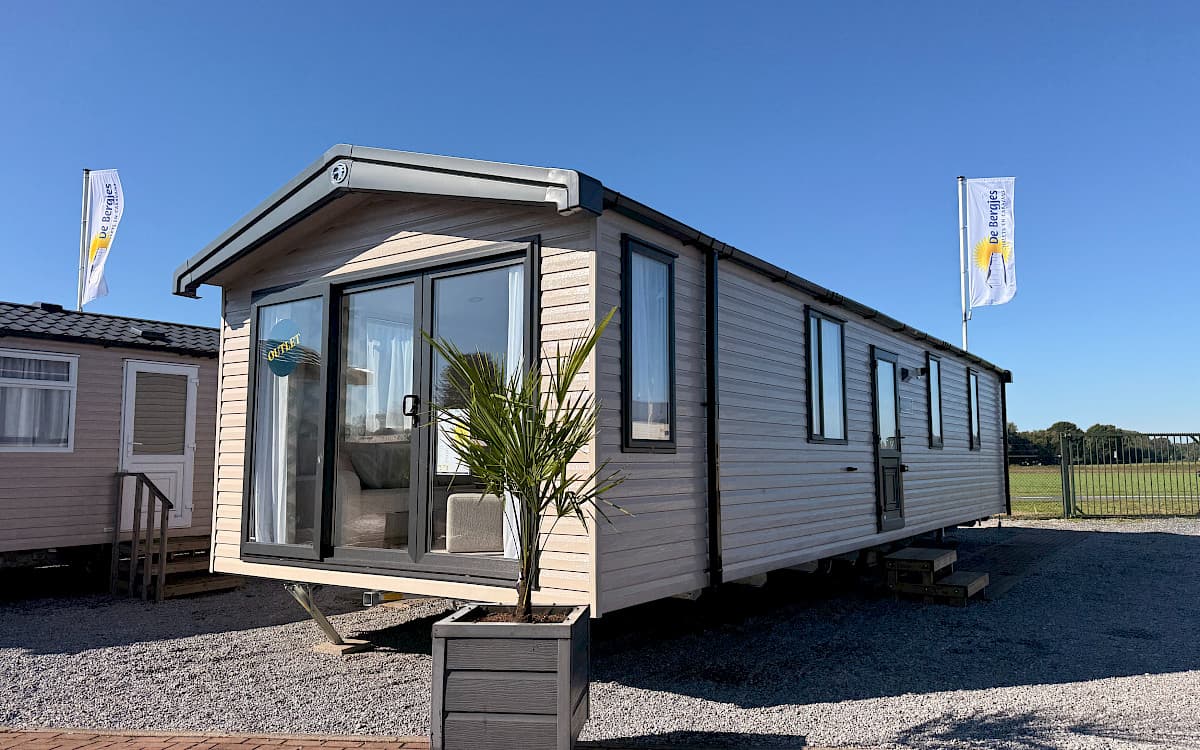 Swift Burgundy 3 Slaapkamers 43,66 m²