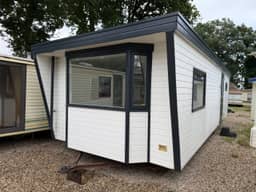 PVC Chalet 1 Bedroom 37 m² 1