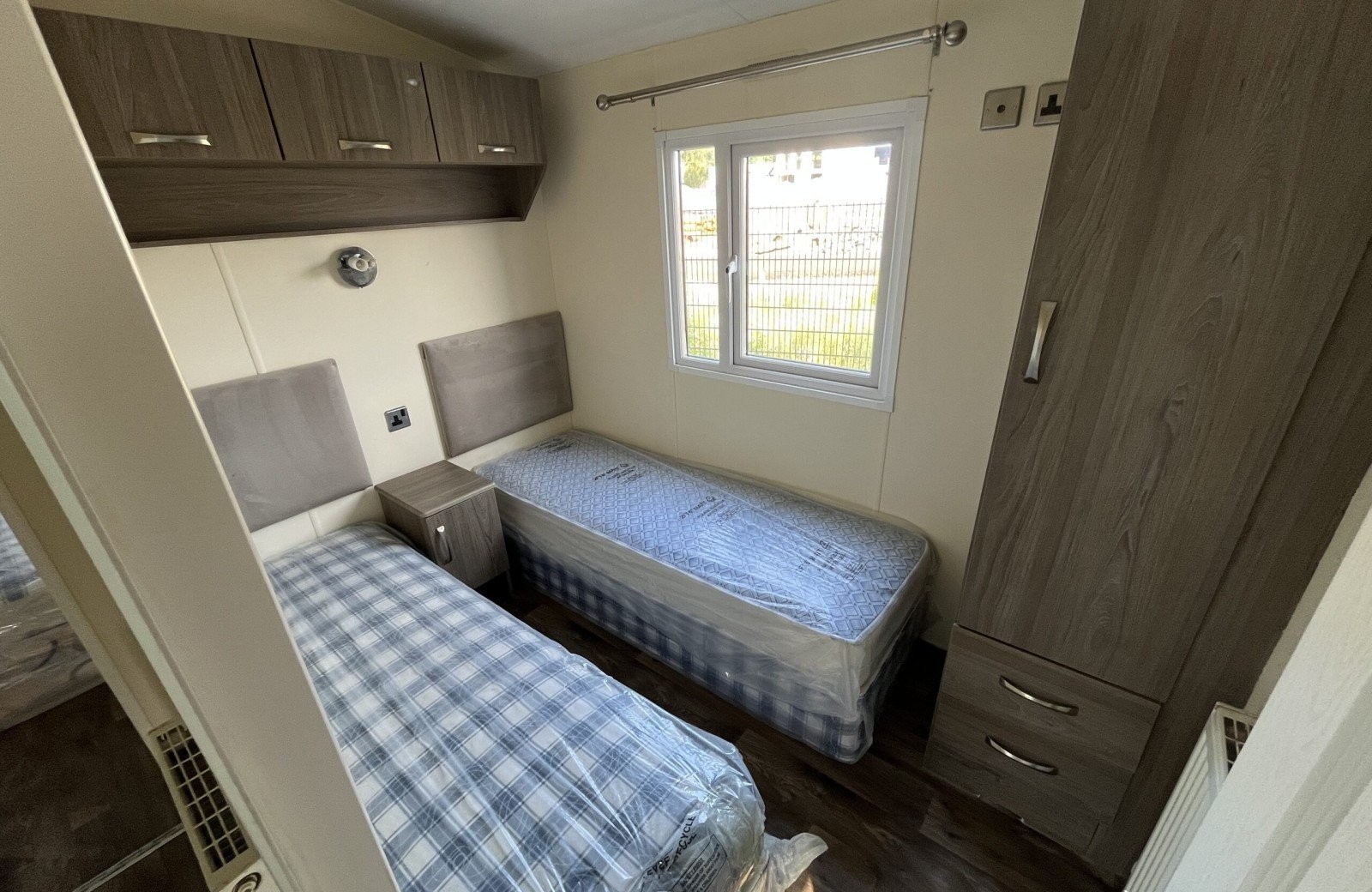 Delta Pure Panorama 2 Bedrooms 48.00 m² 2014 13