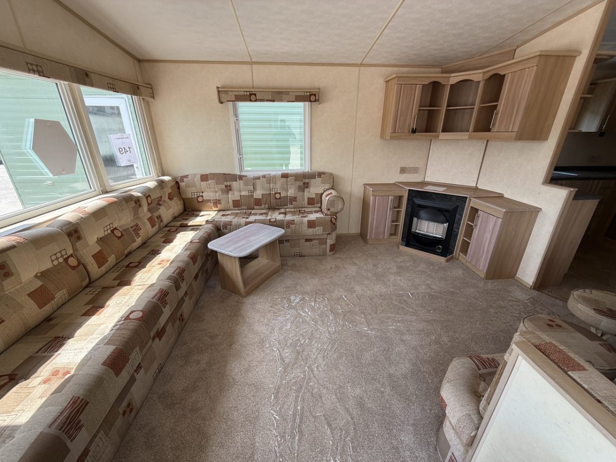 ABI Roselle 3 Bedrooms 40.13 m² 2009 3