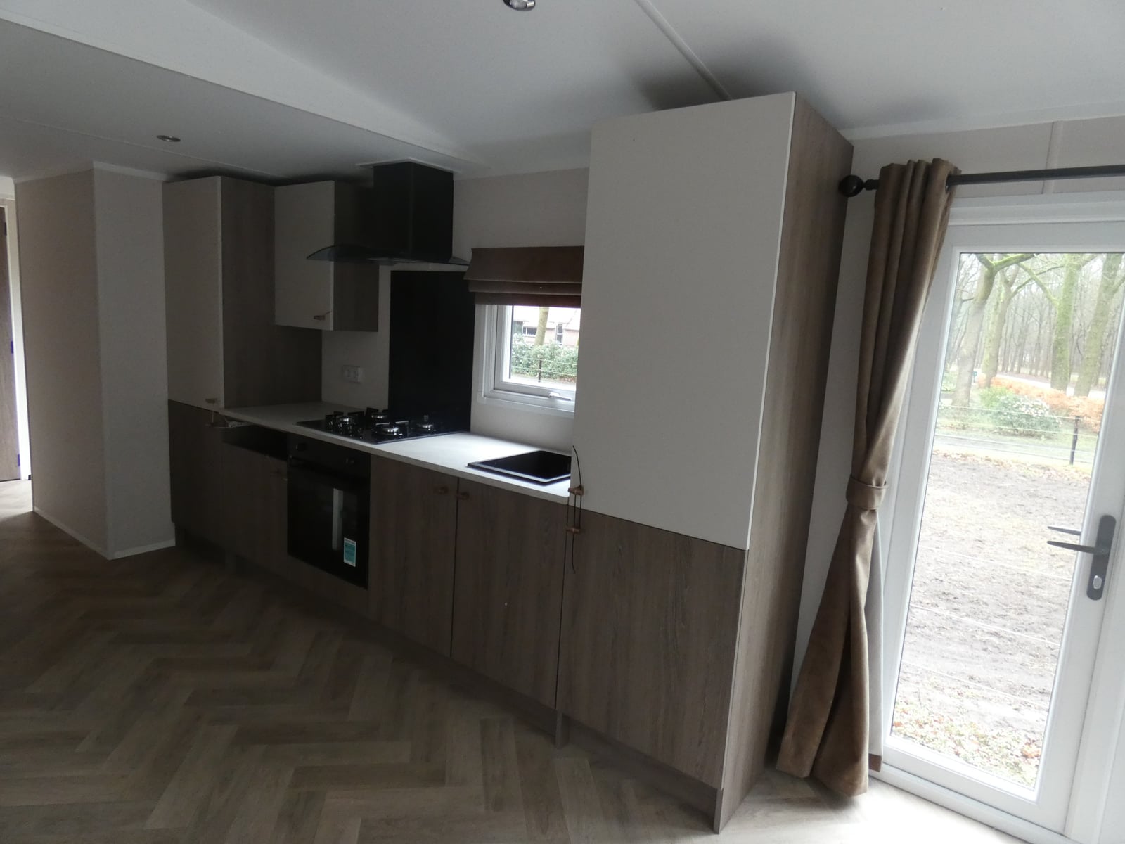 Werner's View 3 Bedrooms 48.00 m² 3