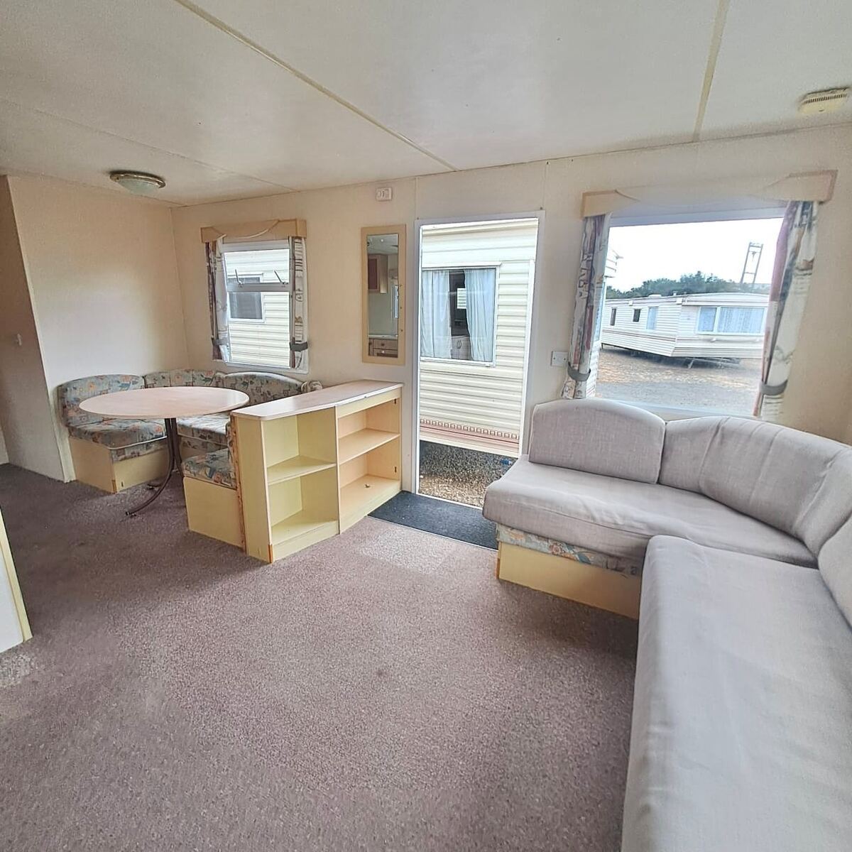 BK Bluebird Brookwood Super 3 Bedrooms 38.95 m² 3
