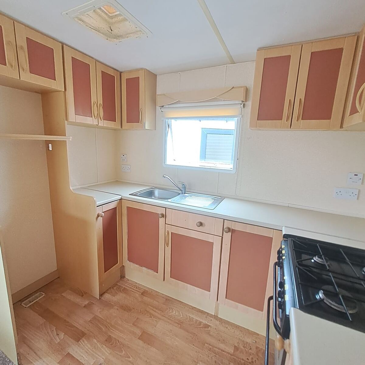 BK Bluebird Brookwood Super 3 Bedrooms 38.95 m² 5