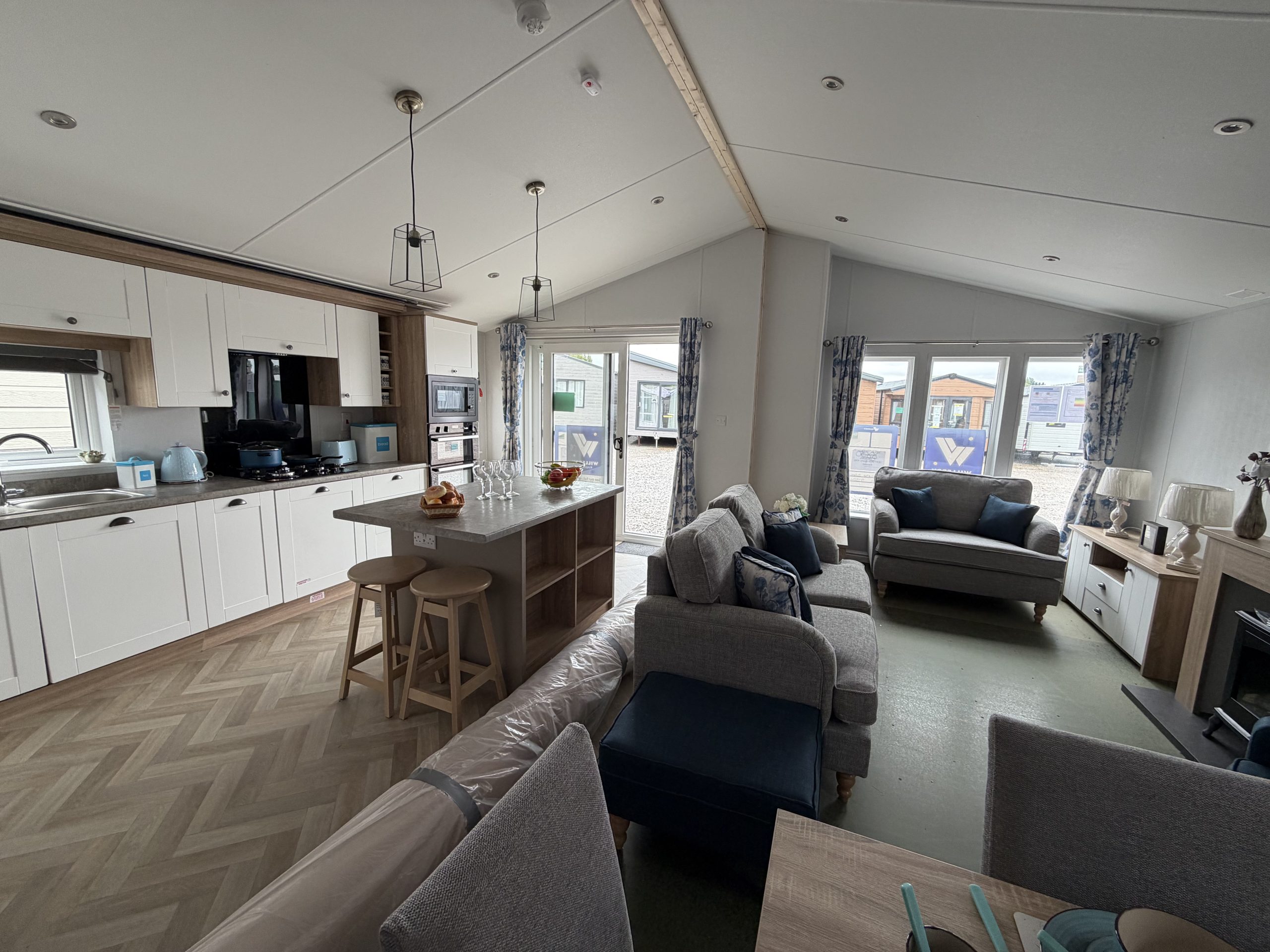 Willerby Pinehurst Lodge 3 Bedrooms 74.32 m² 2027 2