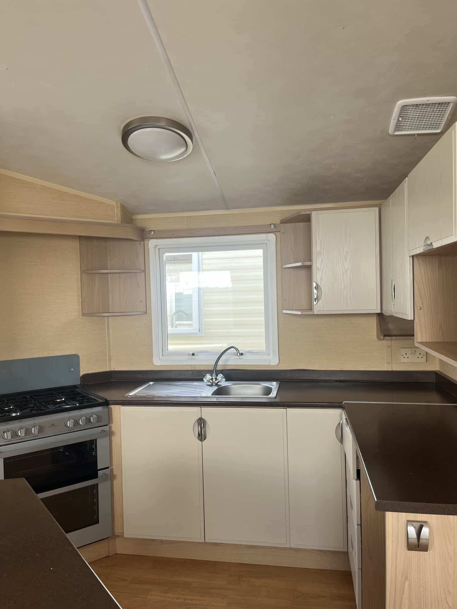 Willerby Westmoreland 3 Bedrooms 38.95 m² 3