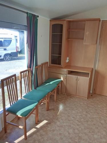 IRM 840 L 4 3 Bedrooms (33.60 m2) 4