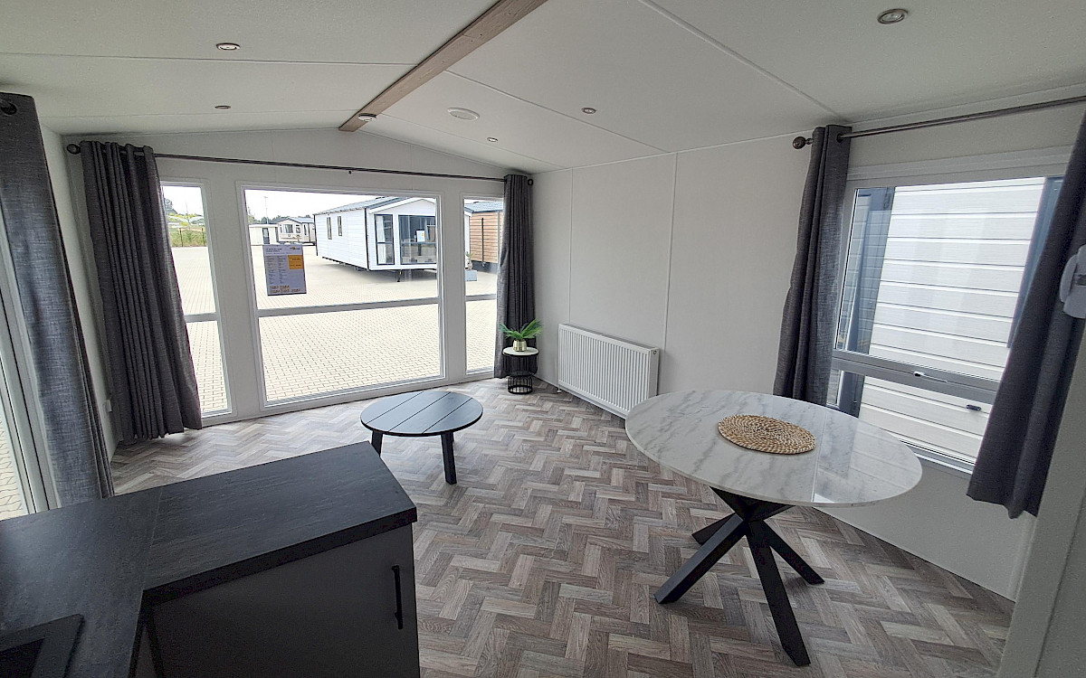 Ocean 2 Bedrooms 37.00 m² 3