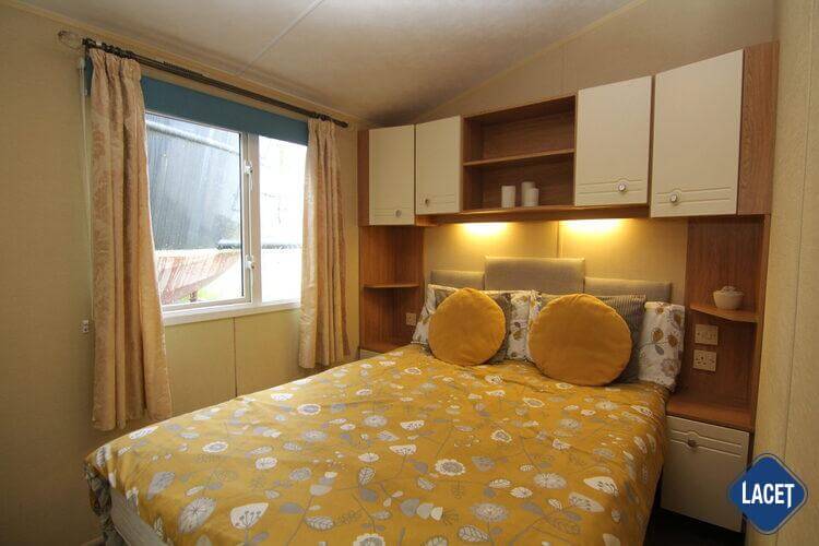 Willerby Legacy 11