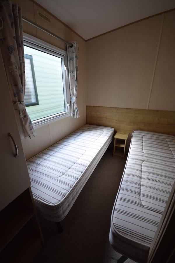 ABI Amber Platinum 3 sypialnie 40,14 m² 2015 11