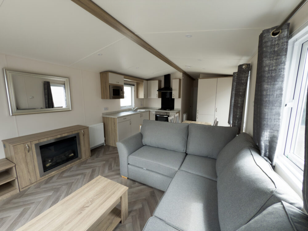 Riverdale 3 Bedrooms 4