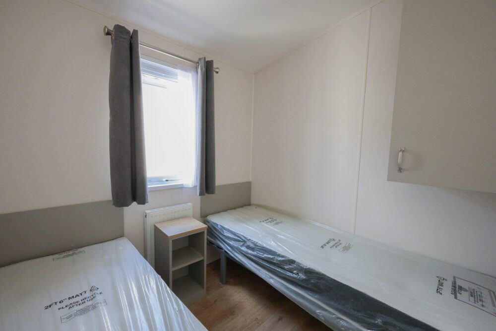 Summer 2 Bedrooms 8