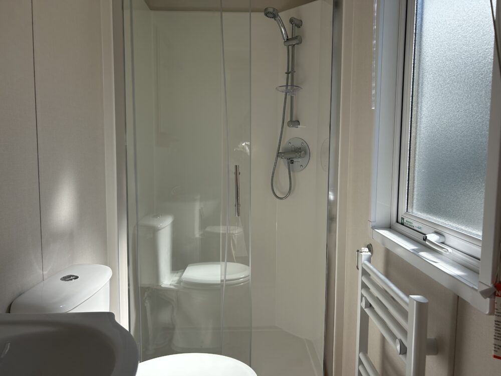 SUMMER 3 Bedrooms 39.59 m² 8