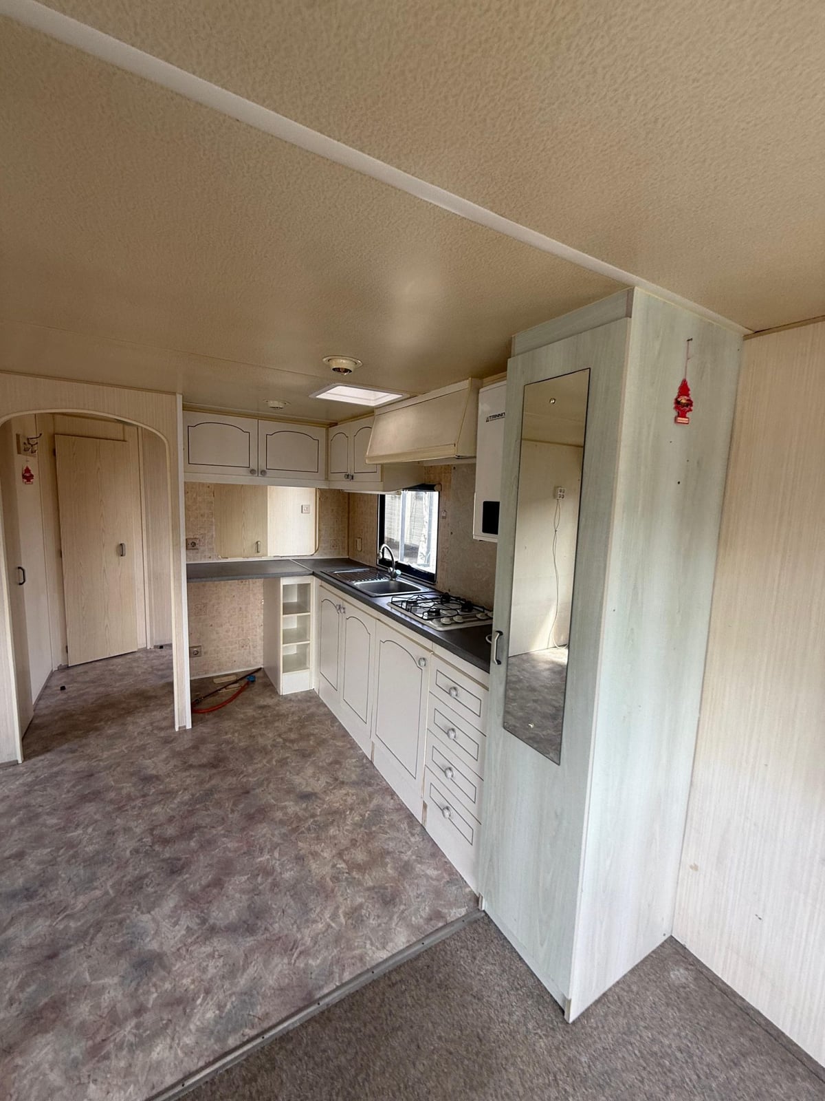 Willerby low-budget 2 Bedrooms 29.60 m² 13