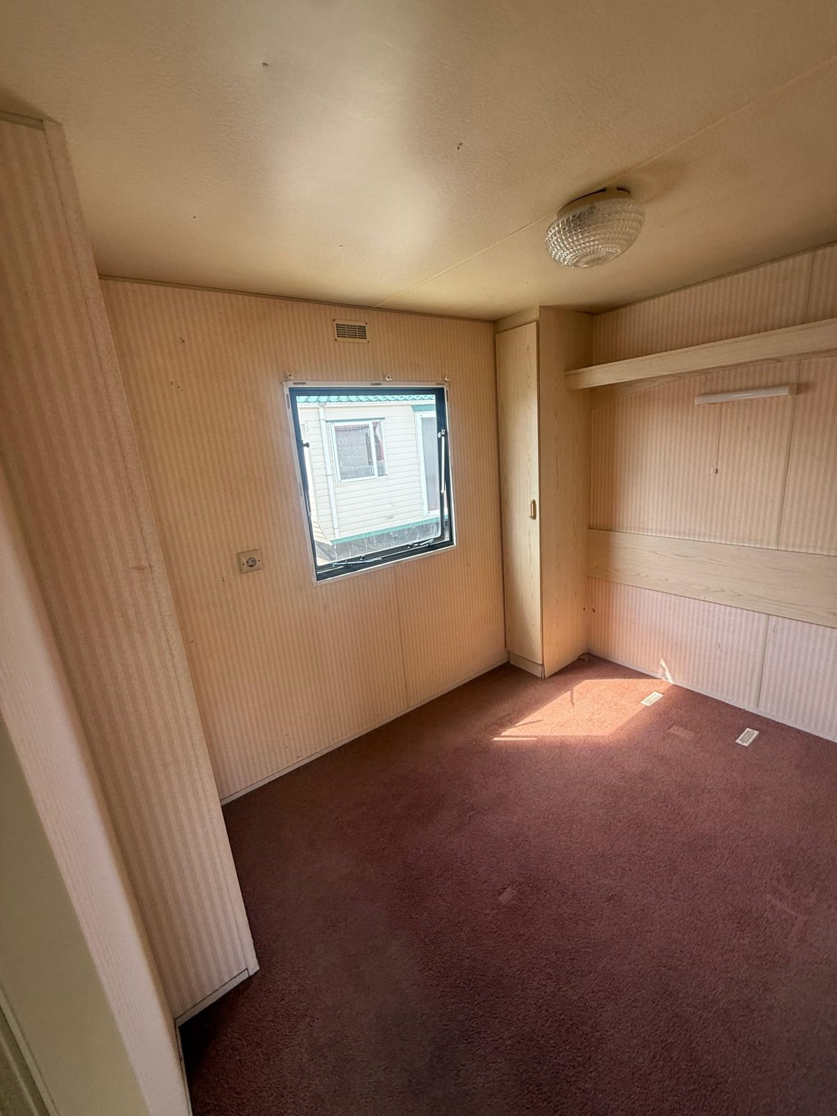 Willerby low-budget 2 Bedrooms 29.60 m² 14