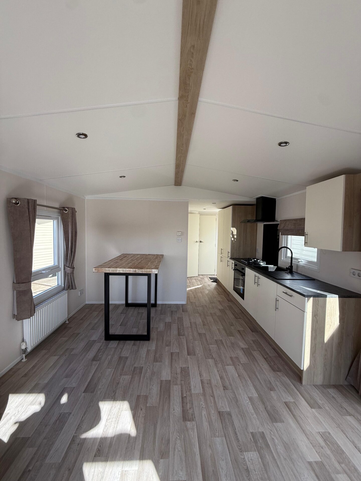 Sunny Lodge 2 Bedrooms (37.00 m2) 3