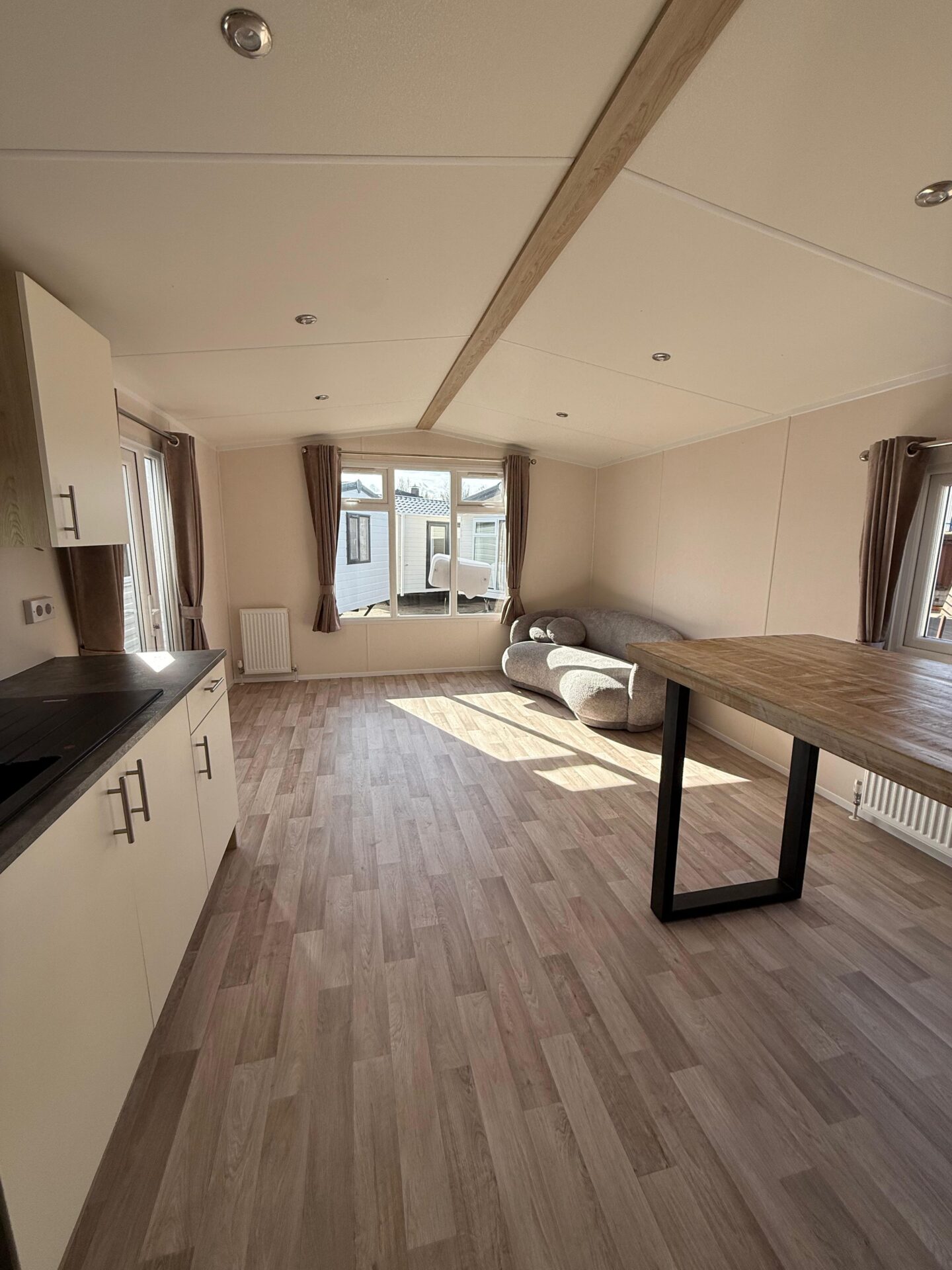 Sunny Lodge 2 Bedrooms (37.00 m2) 5