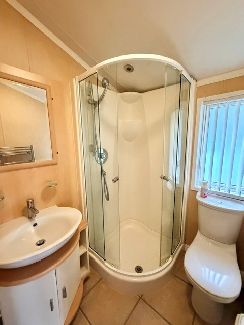 Willerby New Hampshire 3 Bedrooms 16 m² 14