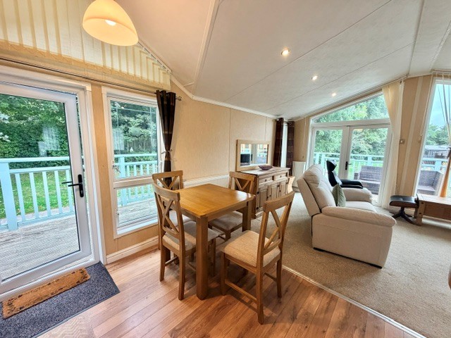 Willerby New Hampshire 3 Bedrooms 16 m² 5
