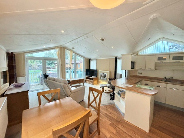 Willerby New Hampshire 3 Bedrooms 16 m² 7