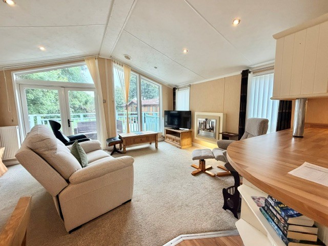 Willerby New Hampshire 3 Bedrooms 16 m² 8