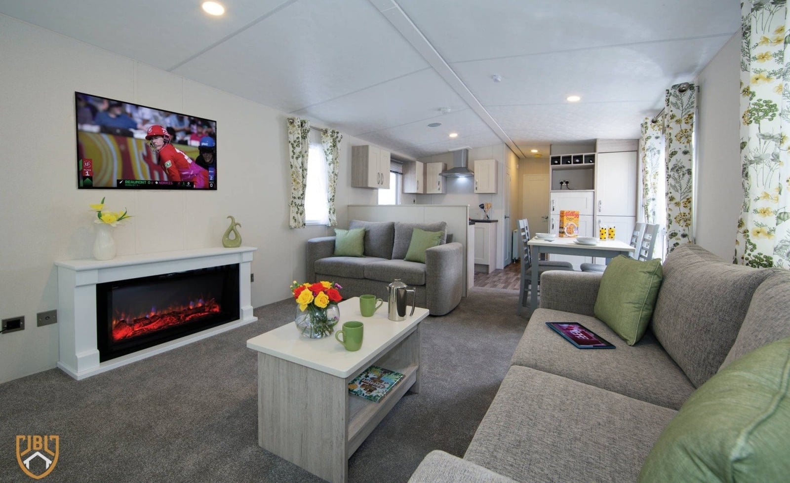 Delta Danbury 13