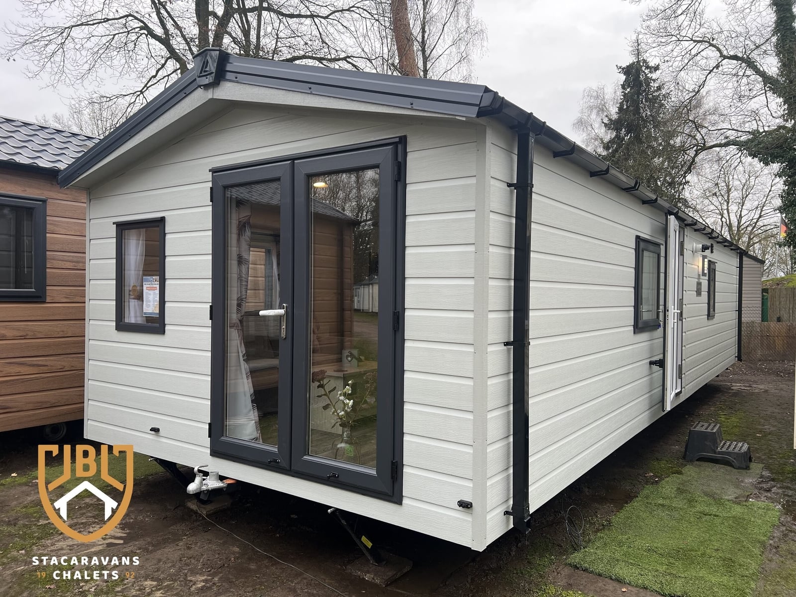 Delta Saffron Deluxe 36x12-2 6