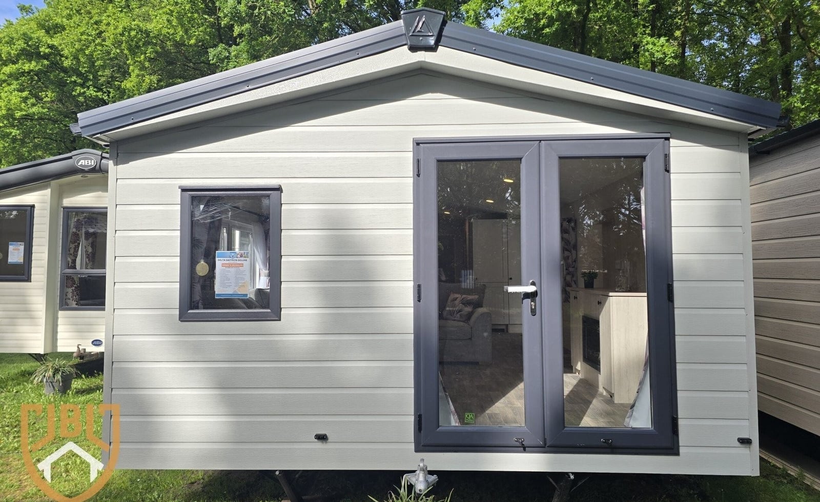 Delta Saffron Deluxe XL 39x13-2