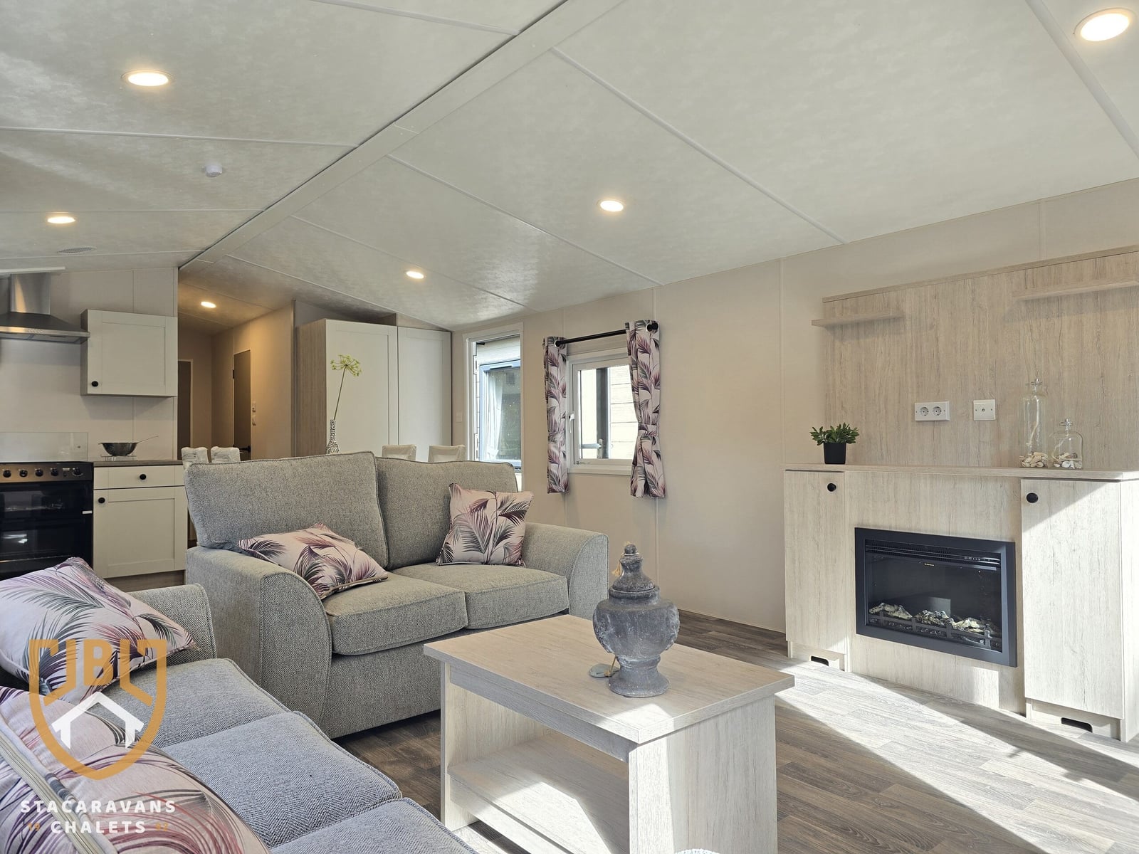 Delta Saffron Deluxe XL 39x13-2 9