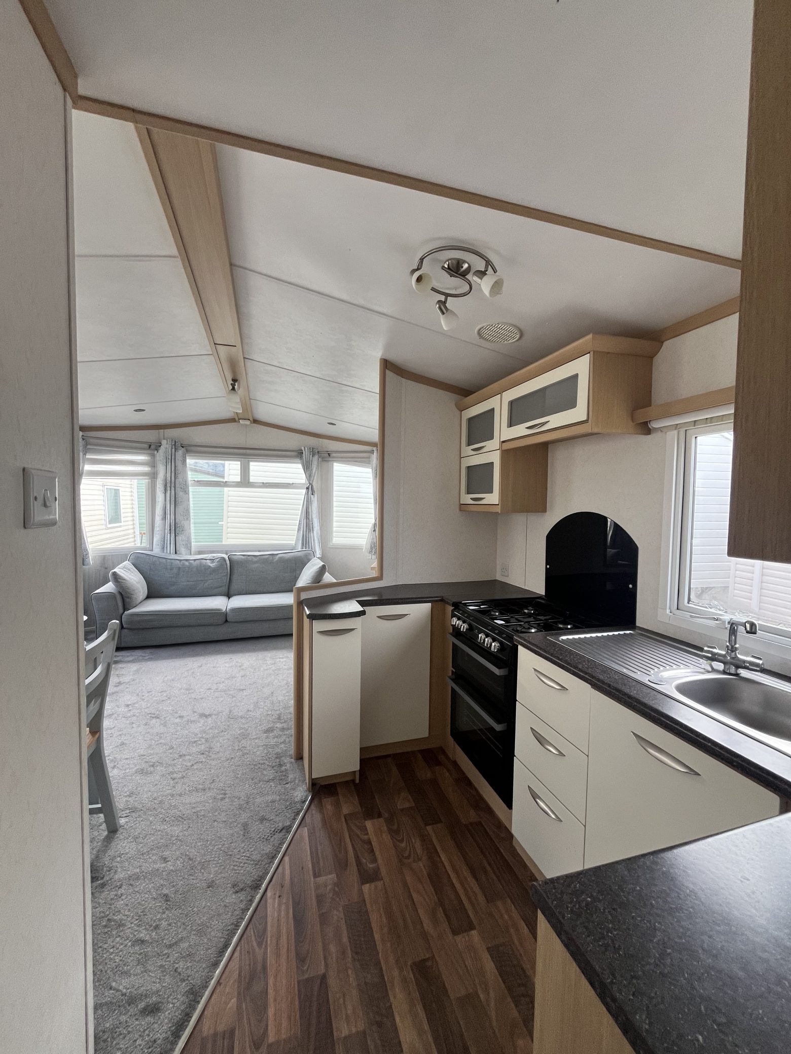 Carnaby Melrose 3 Bedrooms 37.90 m² 4