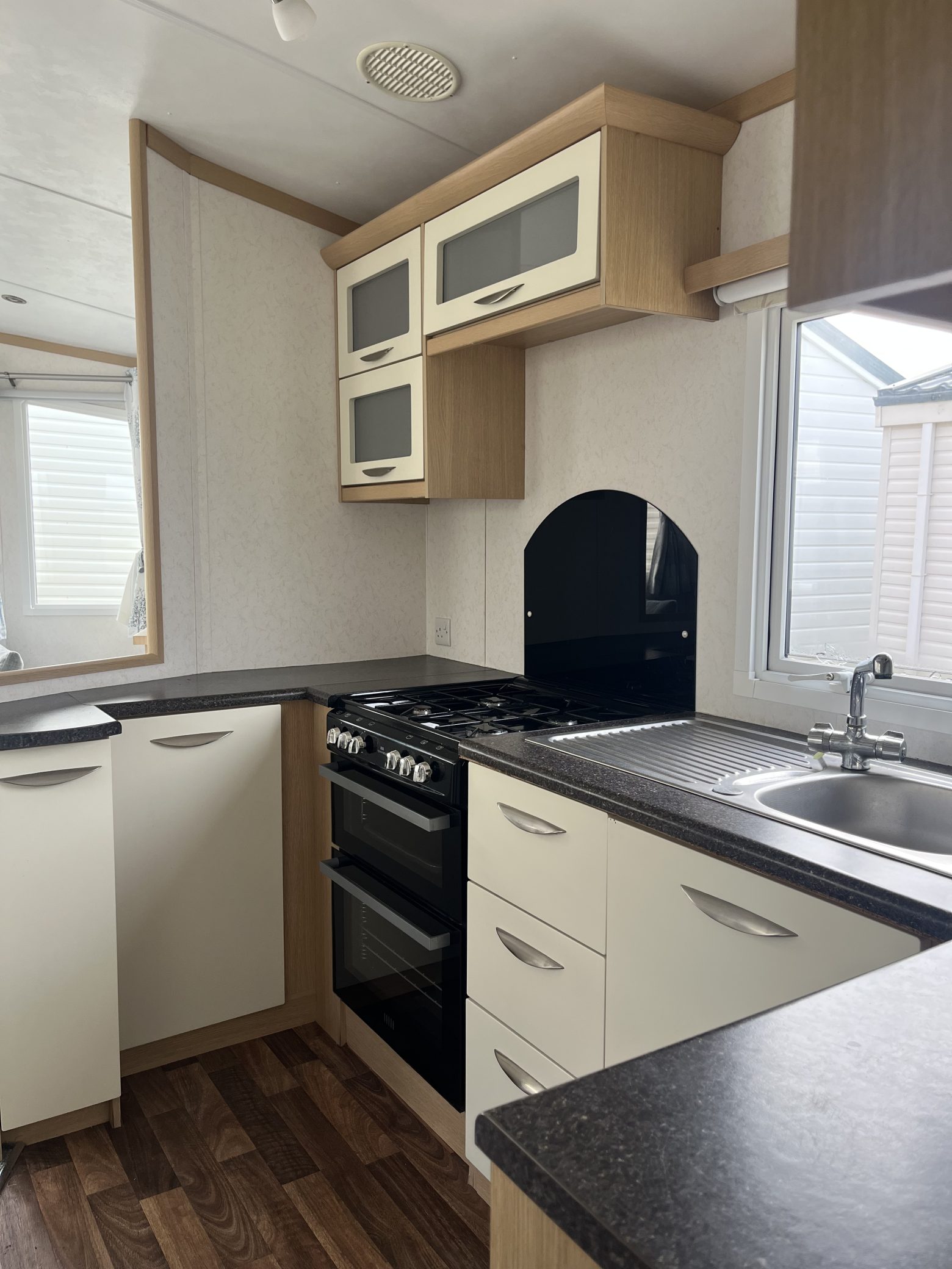 Carnaby Melrose 3 Bedrooms 37.90 m² 3
