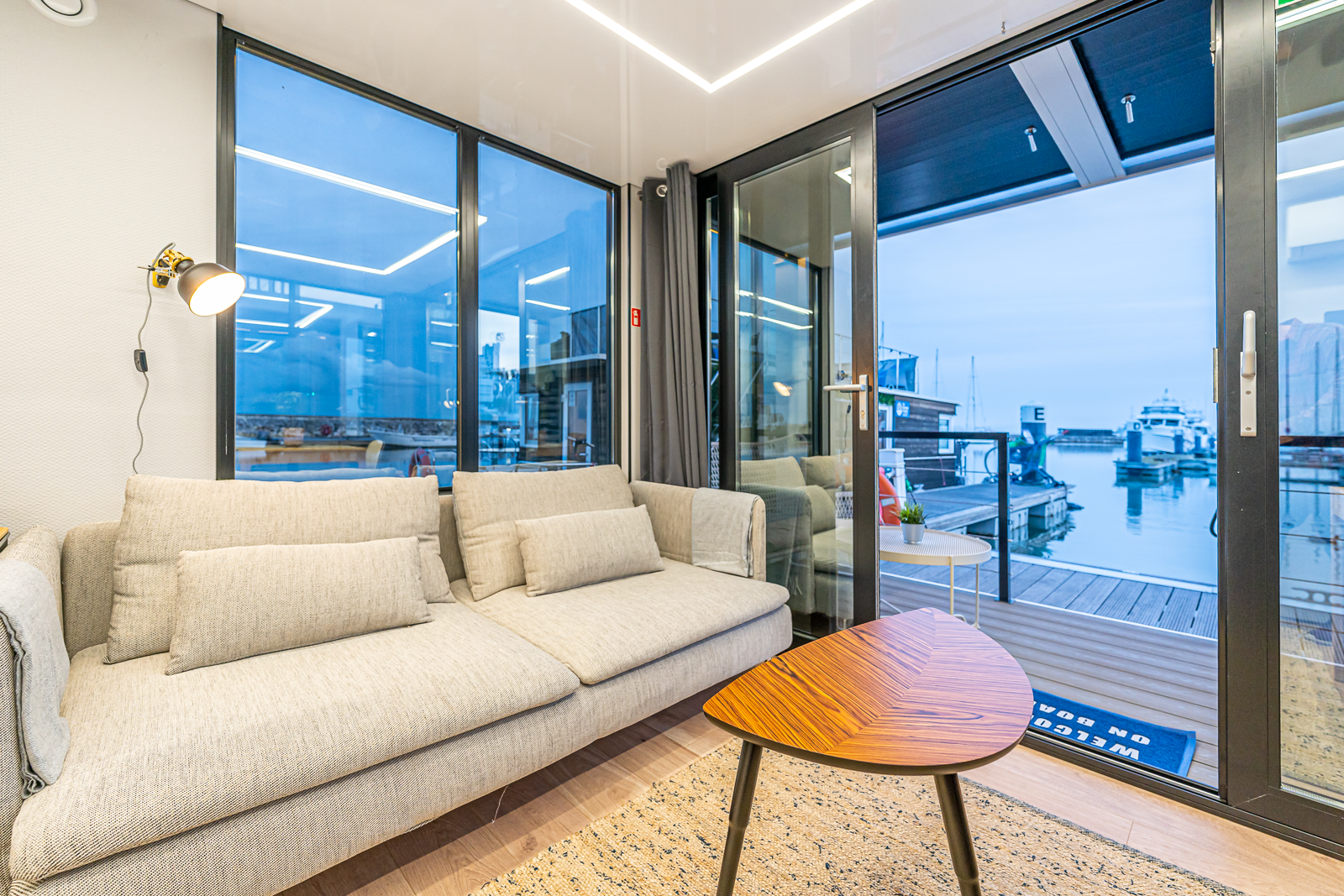 Houseboat Modern 10 ProLine 1 Bedroom 24.00 m² 2