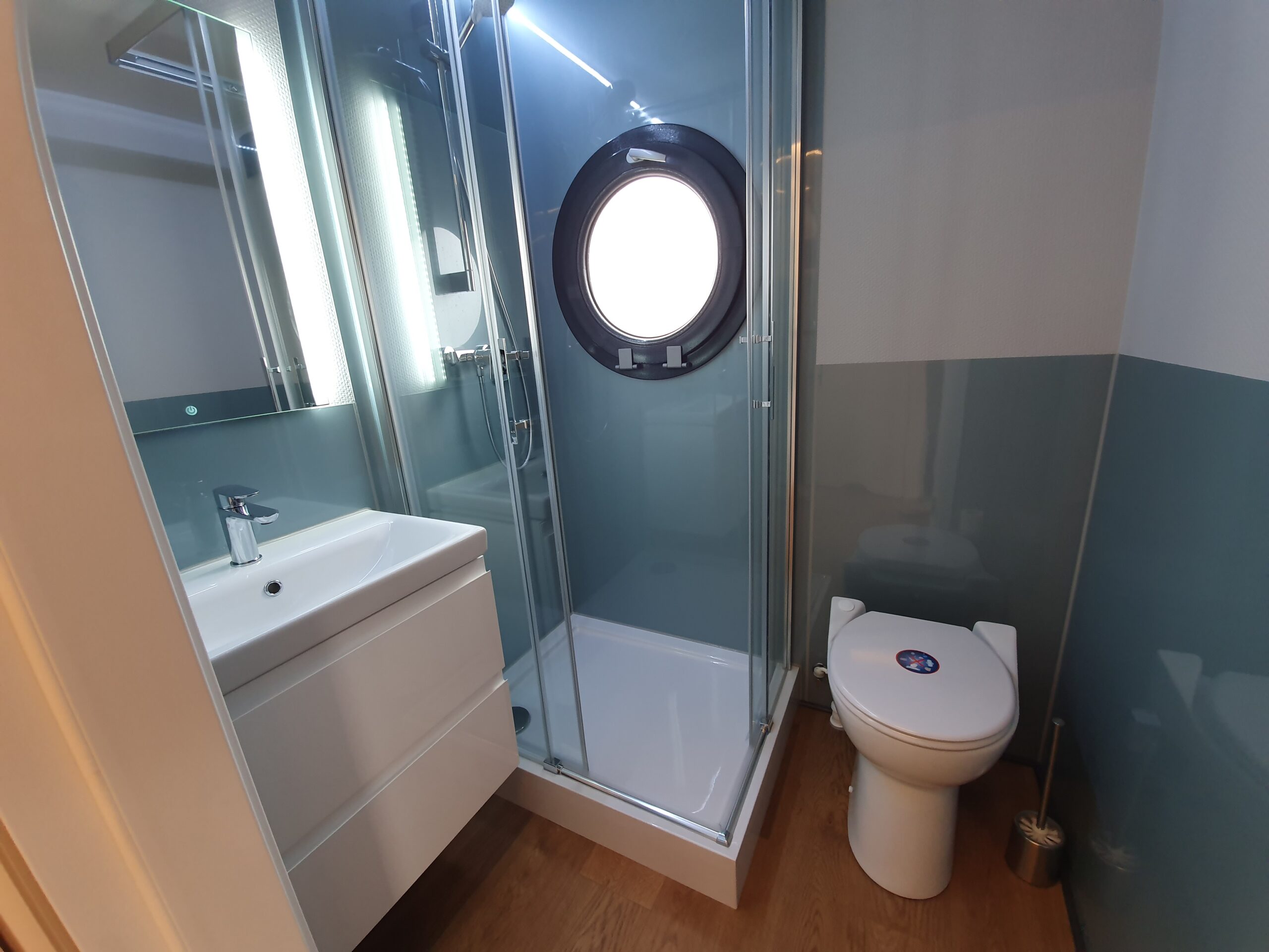 Houseboat Apartboat L-Long 2 Bedrooms 32.00 m² 12