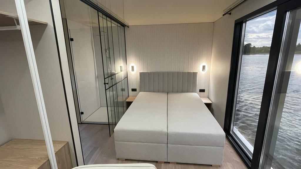 Houseboat Marina Home 30 1 Bedroom 30.00 m² 9