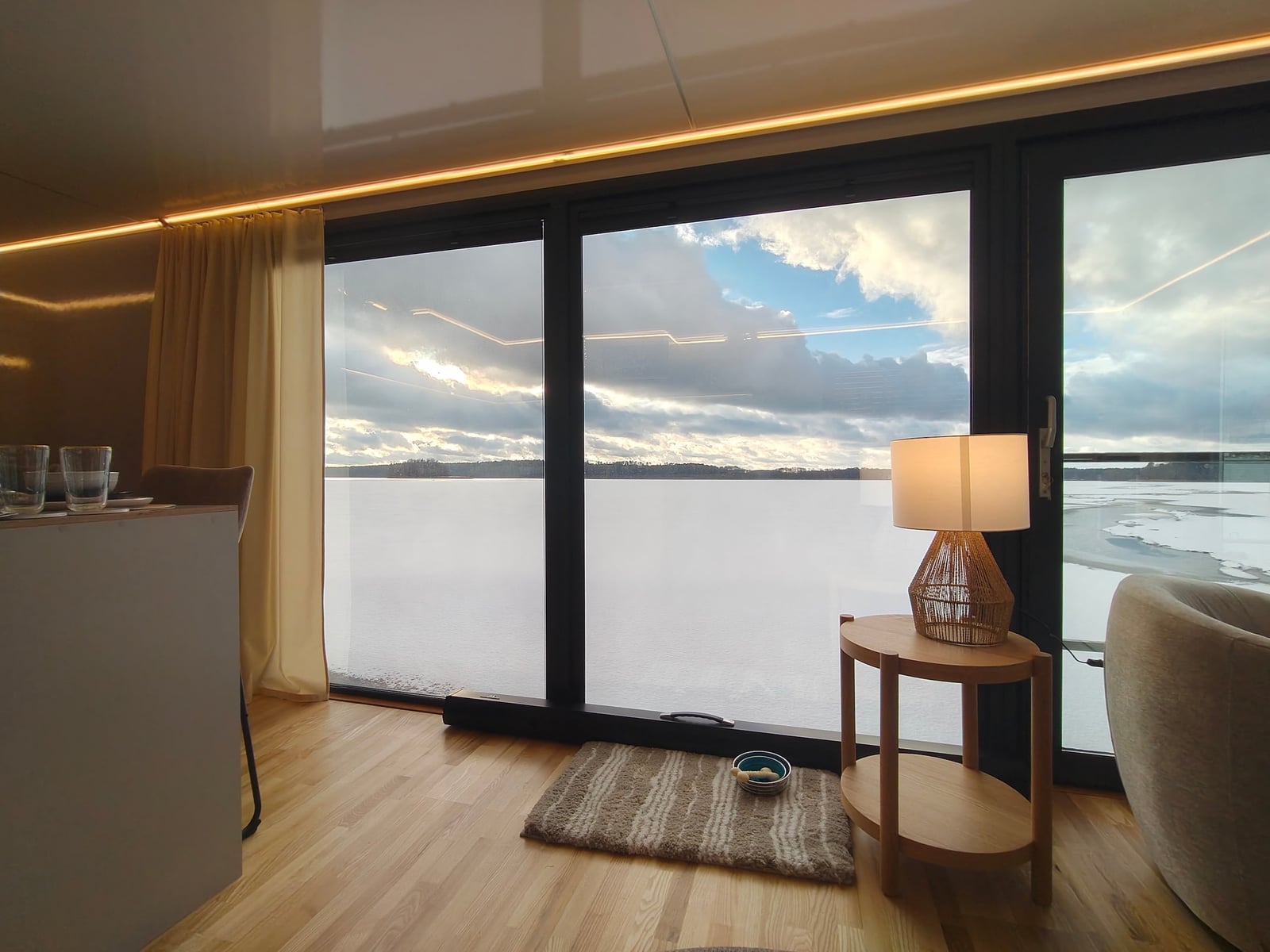 Casa Galleggiante Flutuante L10 2 Camere 34,10 m² 5