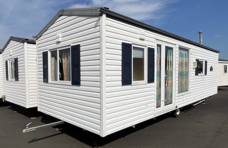 2 x Willerby Cottage 2002