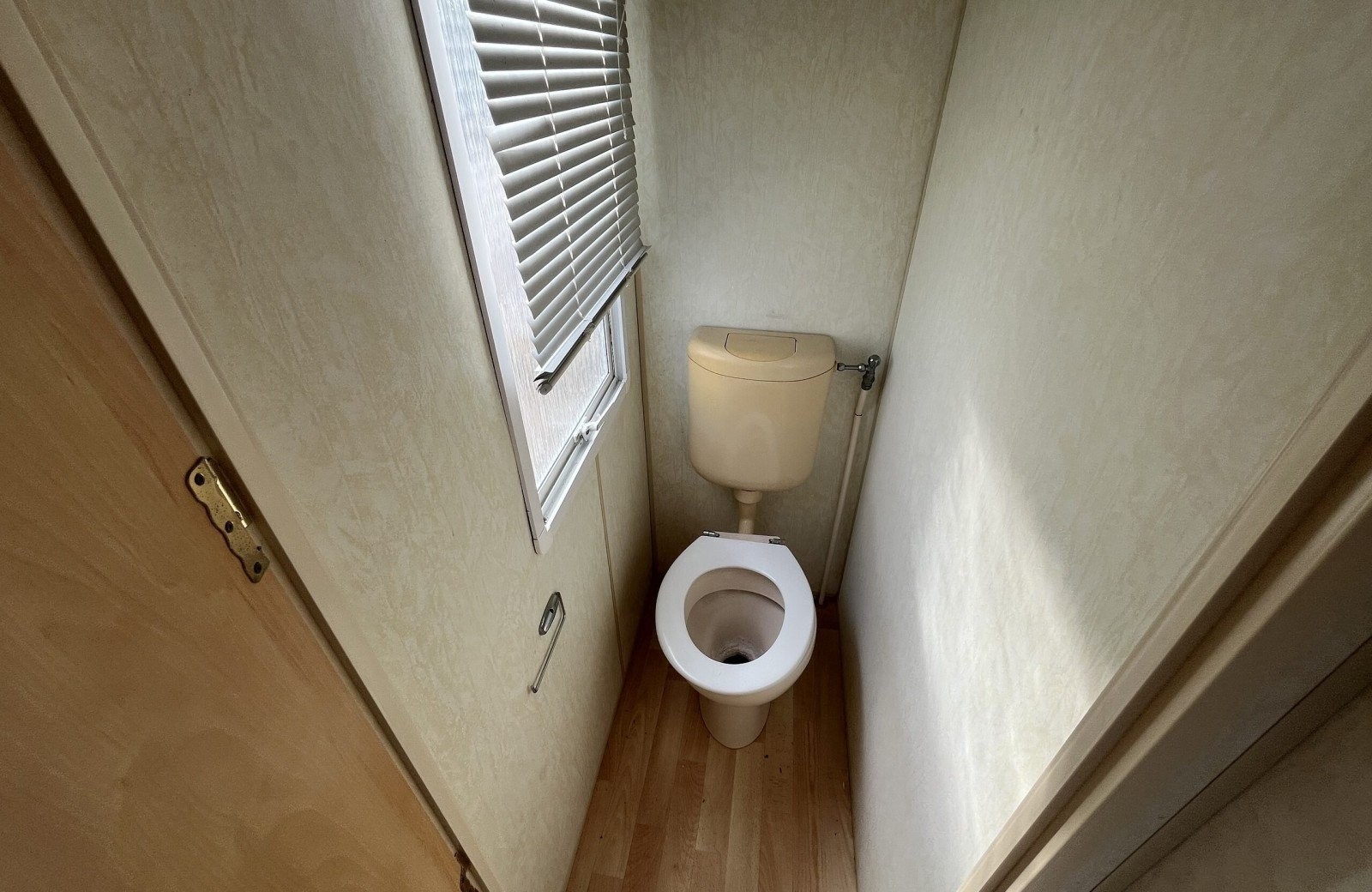 2 x Willerby Cottage 2002 10