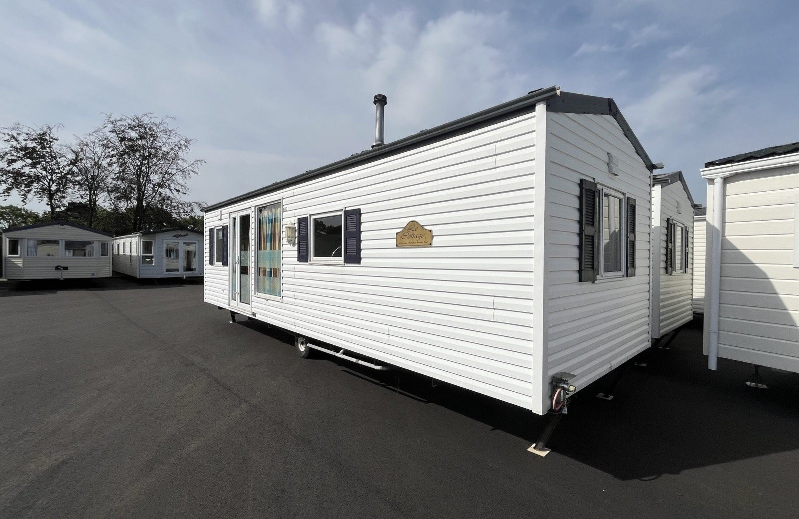 2 x Willerby Cottage 2002 3