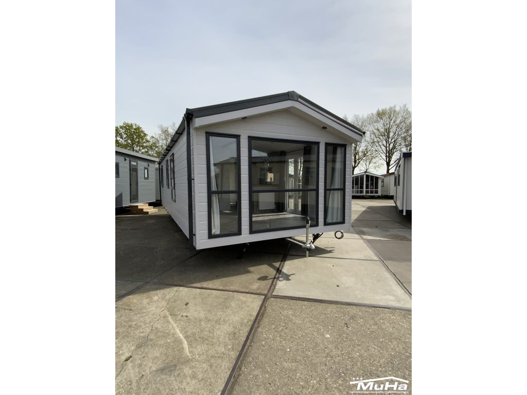 Neu Serena Chalet 2 Schlafzimmer 37 m² 2