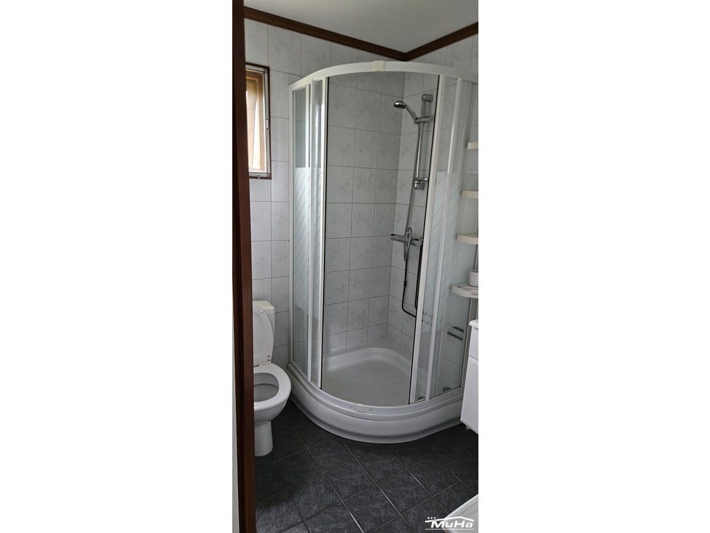L-Shaped Chalet 3 Bedrooms 37 m² 7