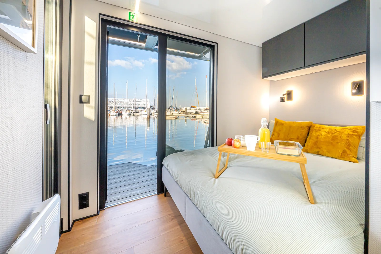 Houseboat Modern 9 1 Bedroom 32.40 m² 2