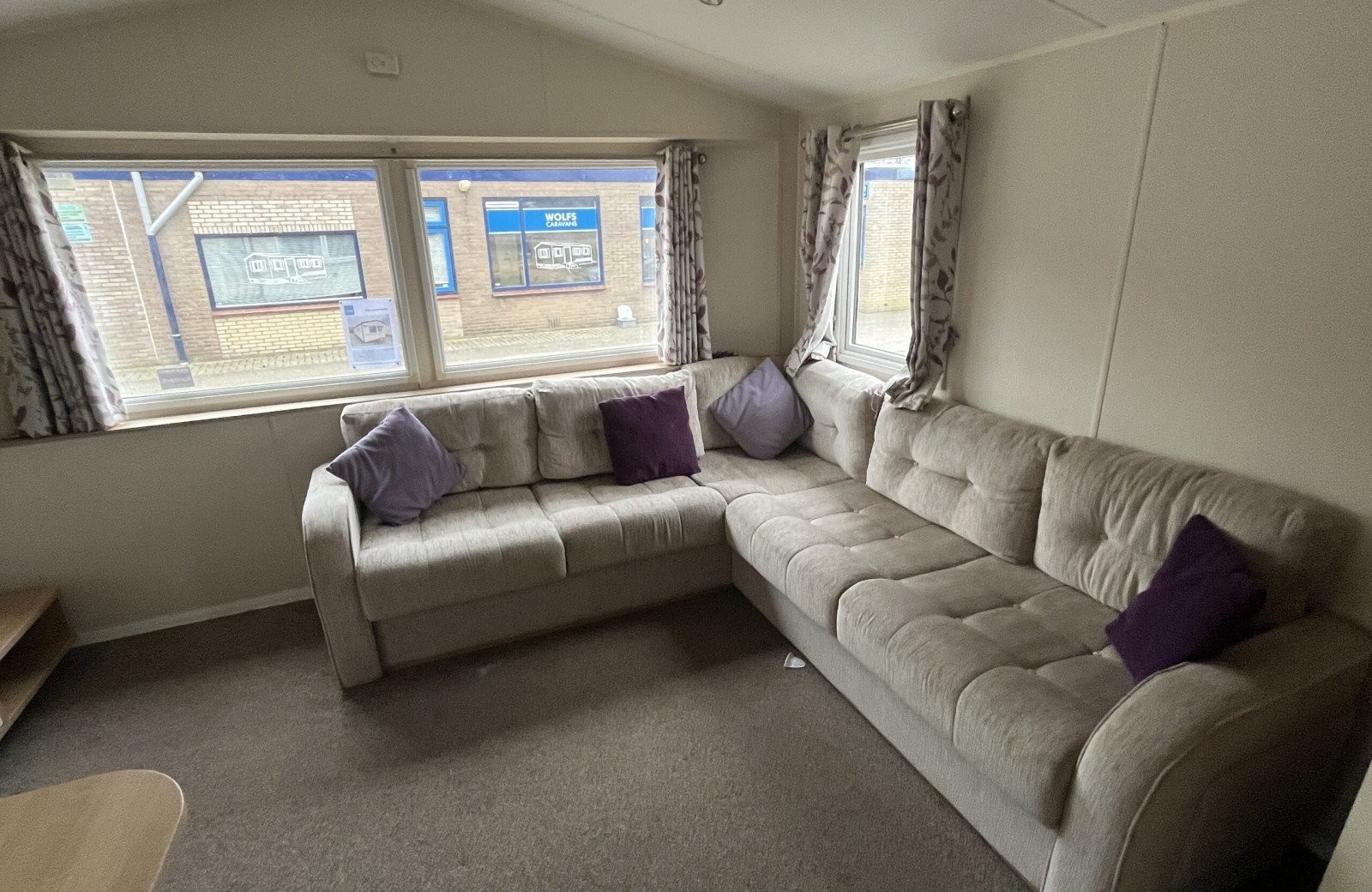 Willerby Seasons 3 Bedrooms 42.55 m² 9