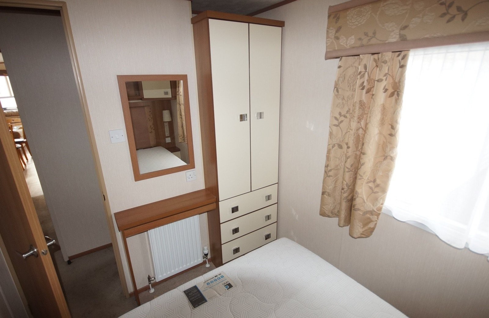 ABI Connoisseur 3 Bedrooms 45.14 m² 2010 12