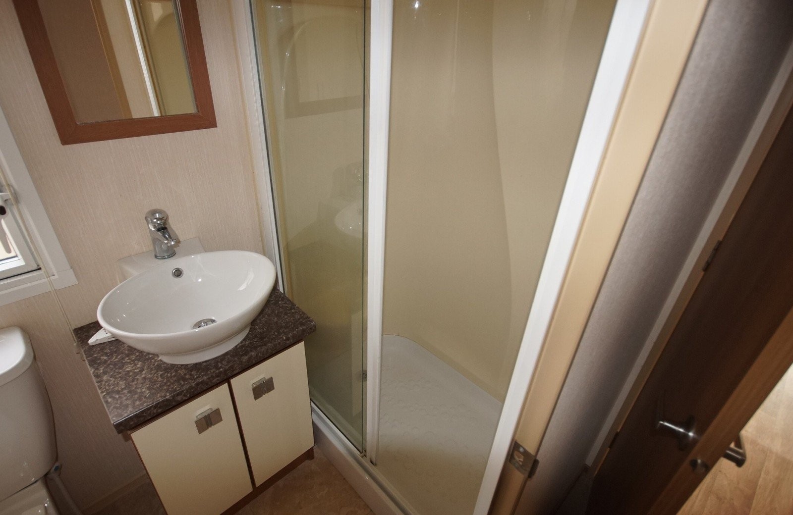 ABI Connoisseur 3 Bedrooms 45.14 m² 2010 16