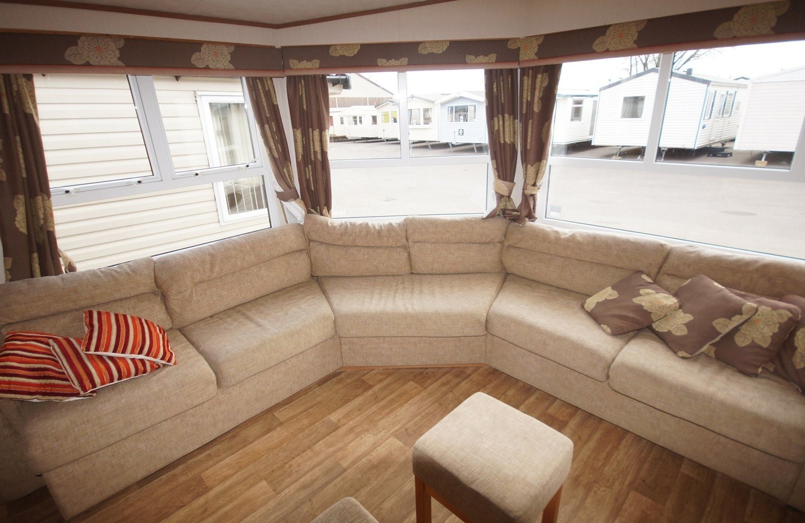 ABI Connoisseur 3 Bedrooms 45.14 m² 2010 7