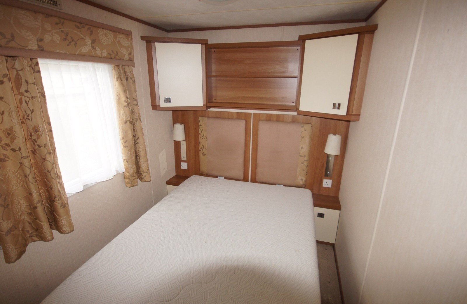 ABI Connoisseur 3 Bedrooms 45.14 m² 2010 11