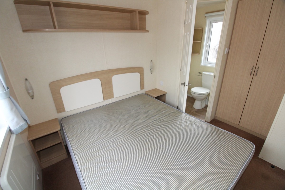 Regal Lodge 2 Bedrooms 36.79 m² 9
