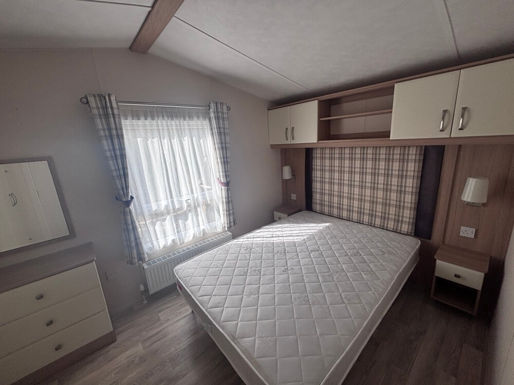 UK 45 2 Bedrooms 44.00 m² 13