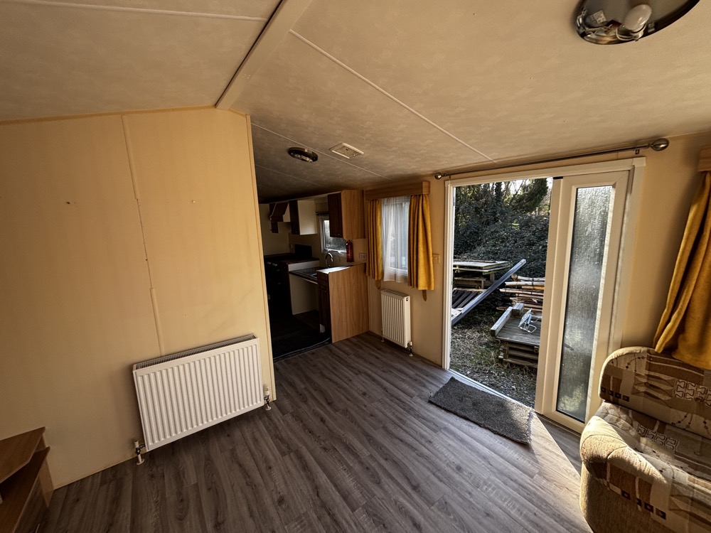 UK PMR 2 Bedrooms 42.80 m² 3