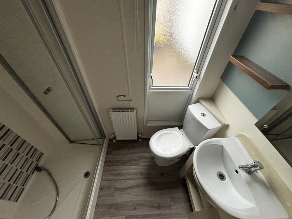 UK 391 3 Bedrooms 46.00 m² 19