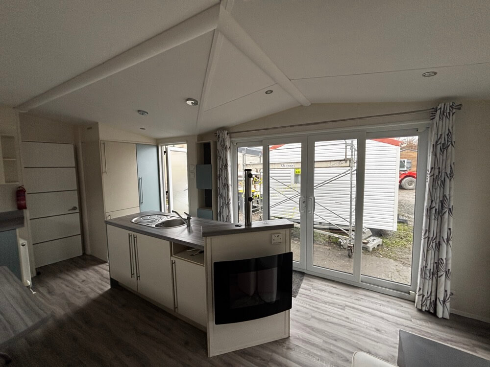 UK 391 3 Bedrooms 46.00 m² 4